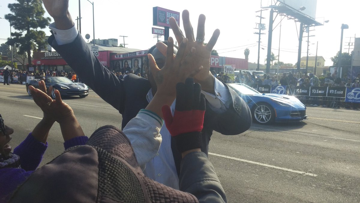 militantangleno's tweet photo. One of The Militant's personal highlights was high-fiving @abc7marc during the 2017 @KingDayParade: https://t.co/LwfRUnf7D0