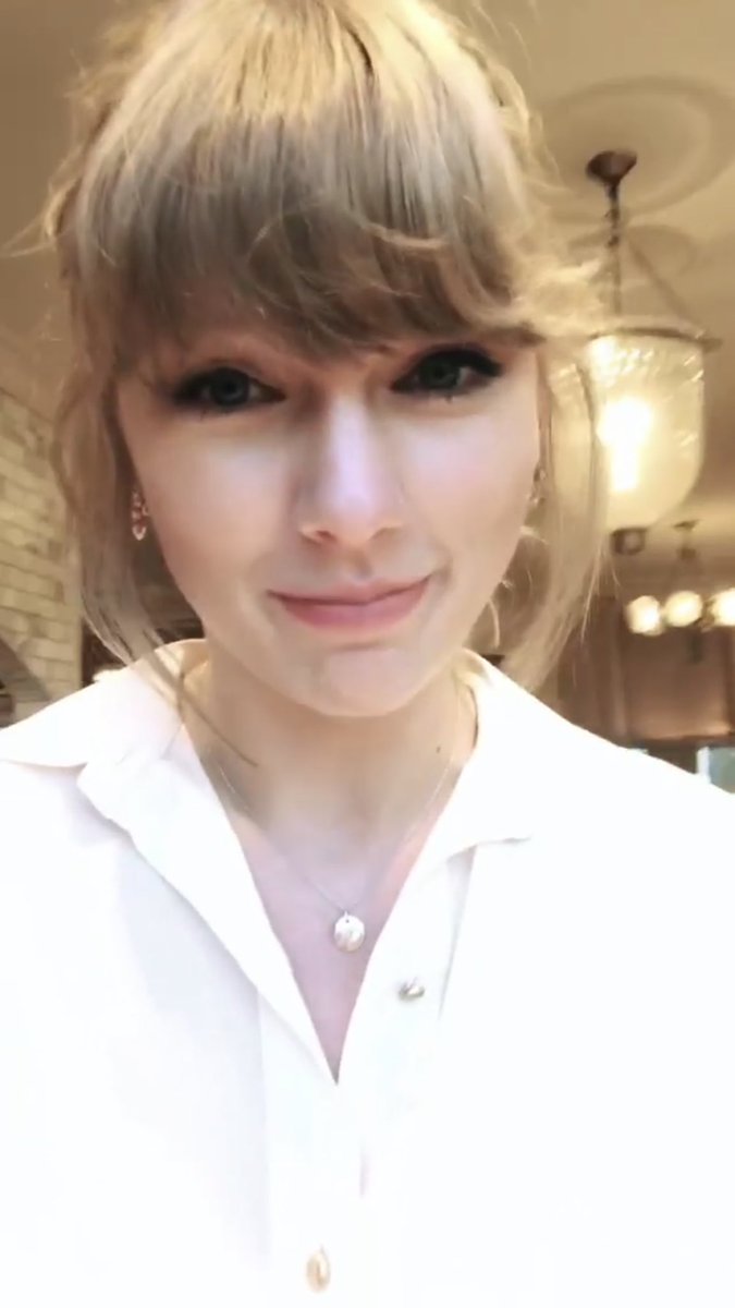Taylor Swift being cute as hell, a thread 