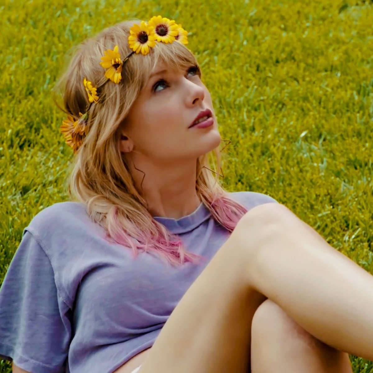 Taylor Swift being cute as hell, a thread 