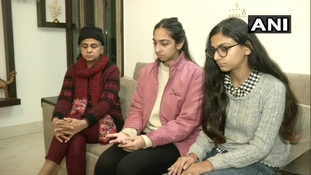 ANI's tweet photo. Delhi: A woman was given triple talaq by her husband in June 2020 after she did not give birth to a son. He also refused to provide her with an allowance for maintenance. The couple has two daughters, aged 20 and 18. The woman, Huma Hashim, has approached the court in this matter https://t.co/s9VL6m5HMj