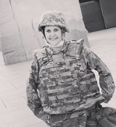SoldiersWhisper's tweet photo. Read National Guard Julia Maki’s testimonials about the 2020 civil unrest in Washington D.C. in her newly launched book, GUARDIANS.
https://t.co/jXmkc5iajN

#nationalguard #militaryfamily #books @Juliamakiauthor https://t.co/2kD5oGEtwF