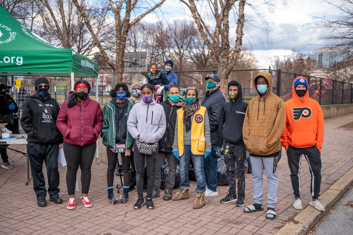 BrandonBolinski's tweet photo. MLK Day Clean Up in Wilmington, DE https://t.co/QT0Tu5a4Et