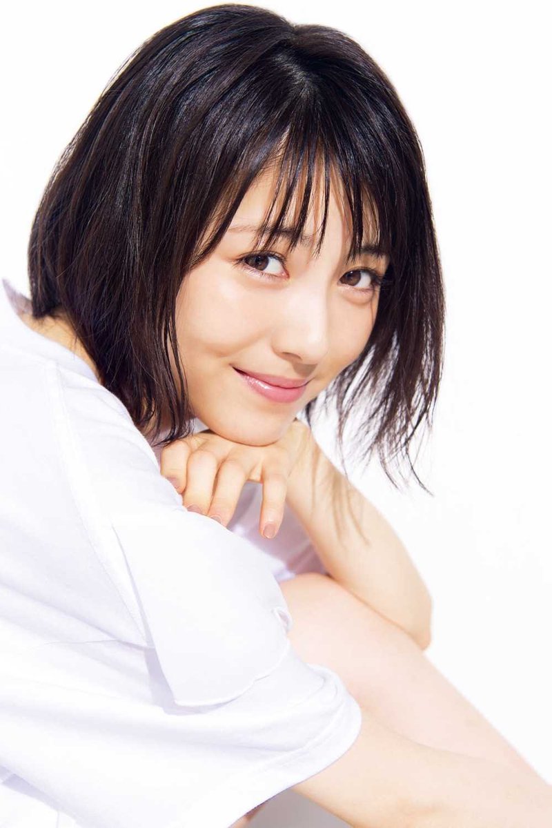 ikemenbisyouzyo's tweet photo. #浜辺美波
かわいいかったらリツイート♥ https://t.co/sjfkCXerHo