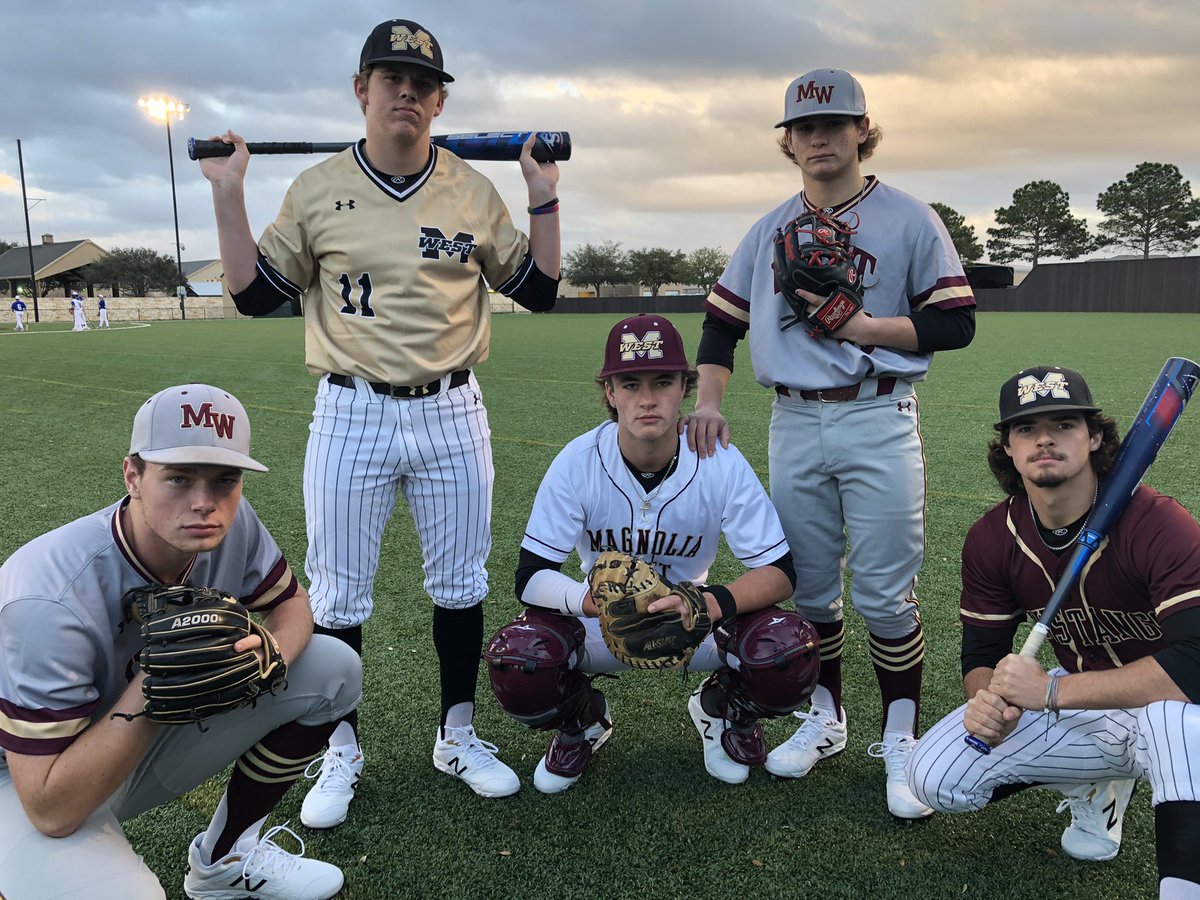 2021 VYPE 🥎 &amp; ⚾️ Photoshoot powered by <a href="/Whataburger/">Whataburger®</a>: <a href="/KPARKBaseball1/">PARK Baseball ⚾️</a> and <a href="/MagWestBaseball/">Magnolia West Baseball</a> next up in the lineup! #whatasnap