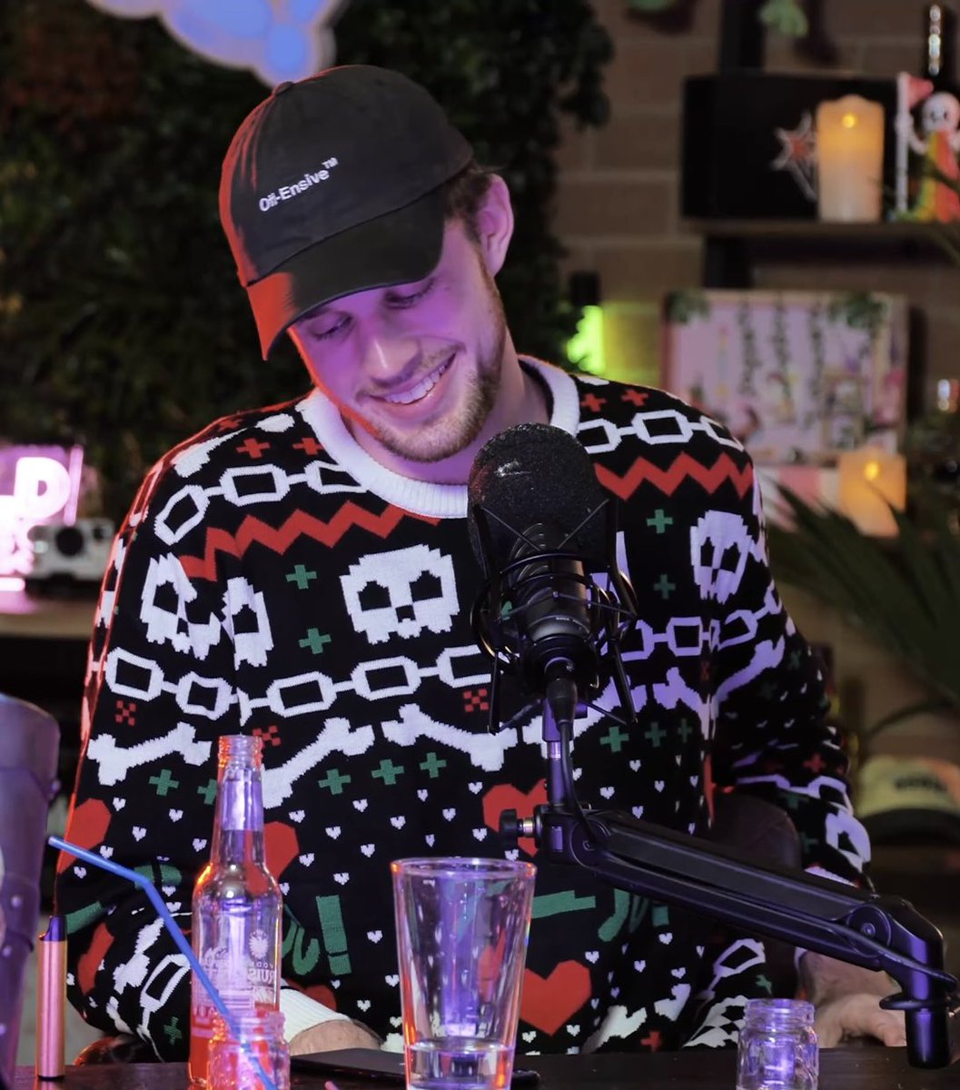 if fitz is your comfort person open this thread :] /safe