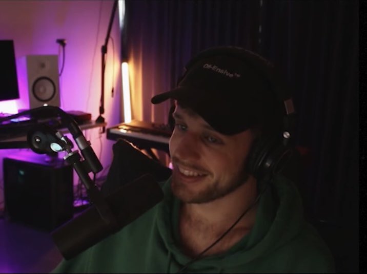 if fitz is your comfort person open this thread :] /safe