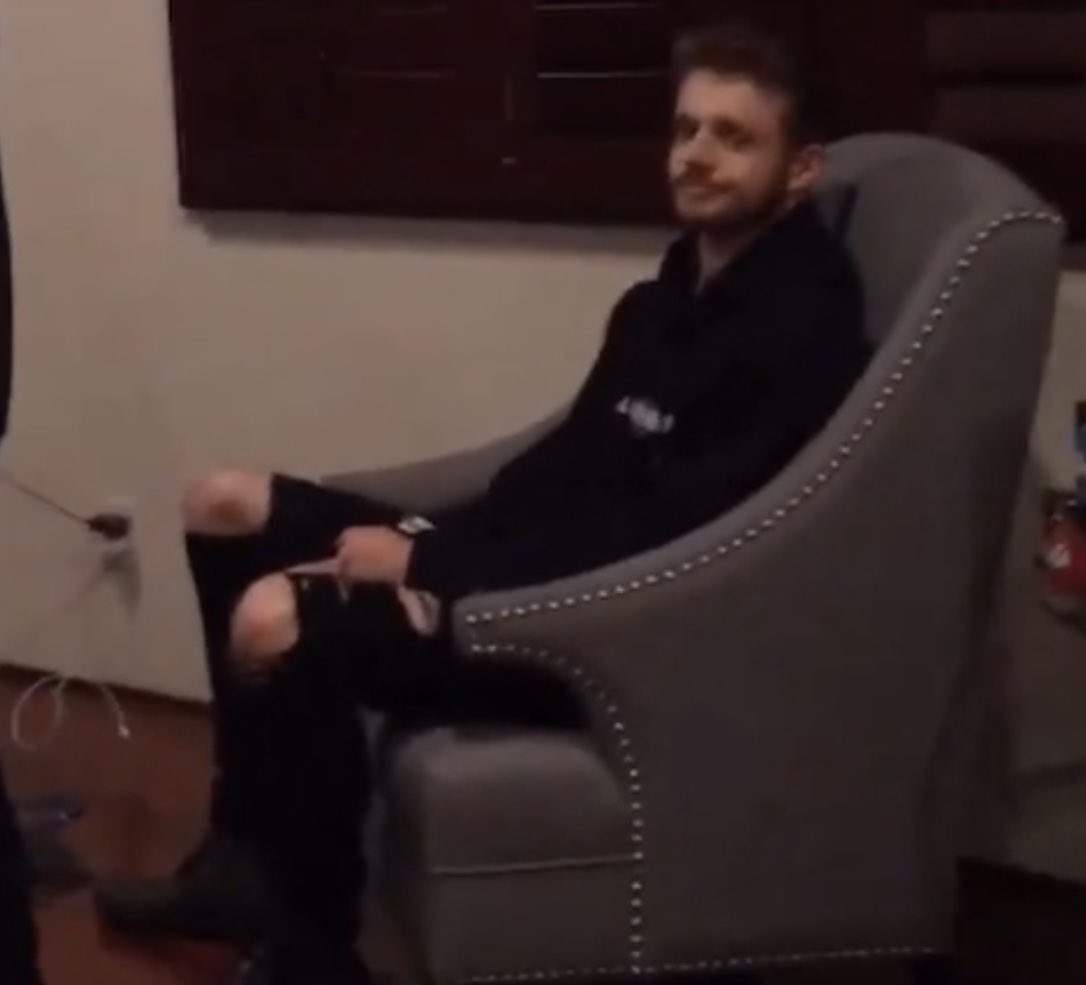 if fitz is your comfort person open this thread :] /safe