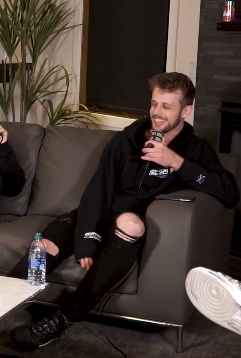 if fitz is your comfort person open this thread :] /safe