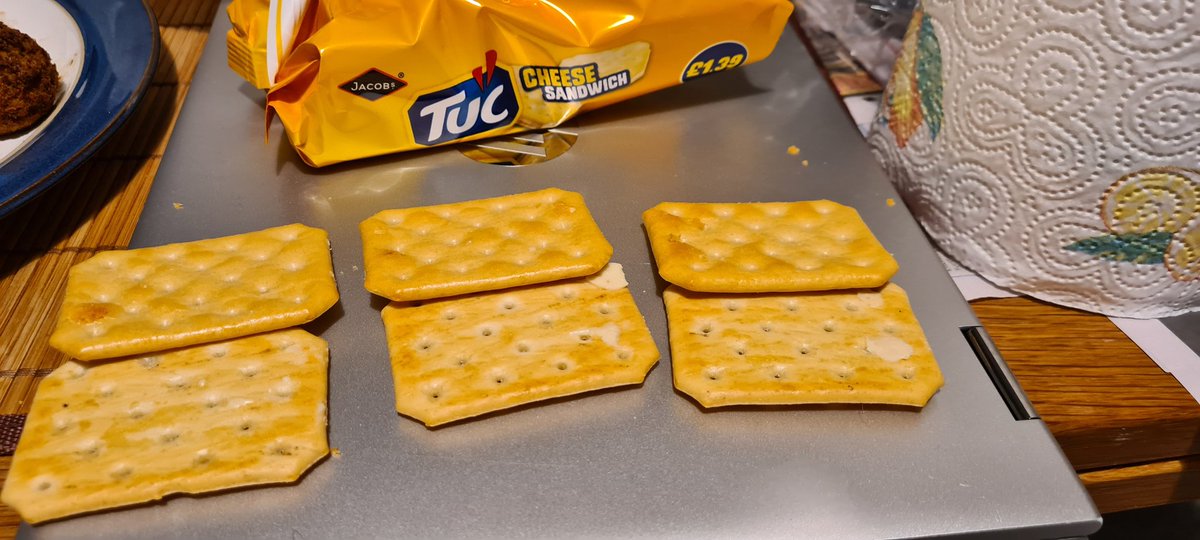 RyanHasDiabetes's tweet photo. @Jacobs_IRL absolutely livid, 3 tuc cheese sandwiches... with no cheese, HOW? https://t.co/ApvUQgCDIQ