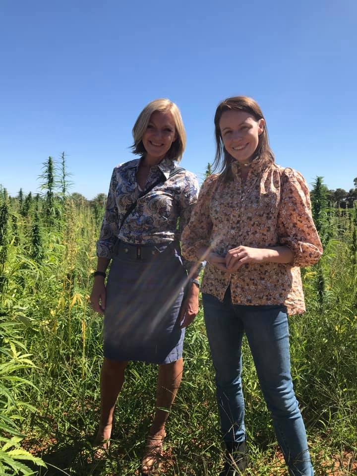 Touring SuniTAFE, SMART Farm in #Mildura with my Reason colleague <a href="/AliCupper/">Ali Cupper MP</a>. Only facility in Aus focused on Production Agriculture and River Irrigation and they are also doing groundbreaking work on Hemp production. I will be pressing their case for further funding. #springst