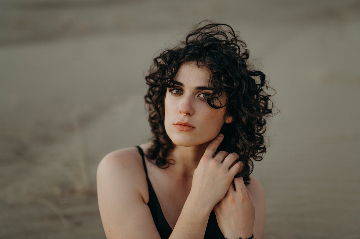 Unclear Magazine tweet media