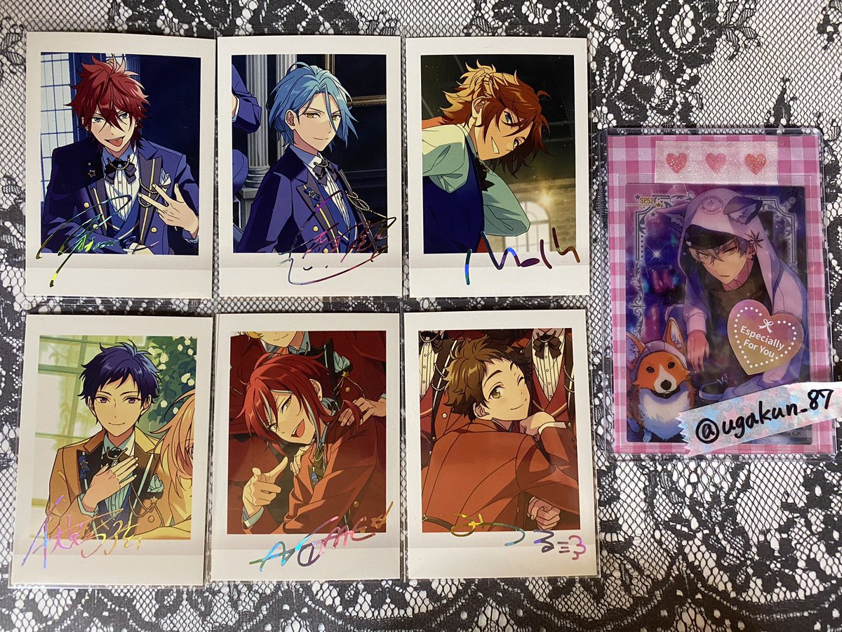 ugakun_87's tweet photo. あんスタ　5周年　プレミアムぱしゃこれ　缶バッジ　交換

譲）缶→茨 宗 光 颯馬 ☆燐音
ぱしゃ→HiMERU 斑 弓弦 夏目 光 ☆燐音

求）晃牙　☆零

☆⇆☆

ぱしゃこれは2枚からですと嬉しいです。まとめての方優先、FFさん優先とはなりますが、検索よりもお声かけください。 https://t.co/Mvqdct4zBy