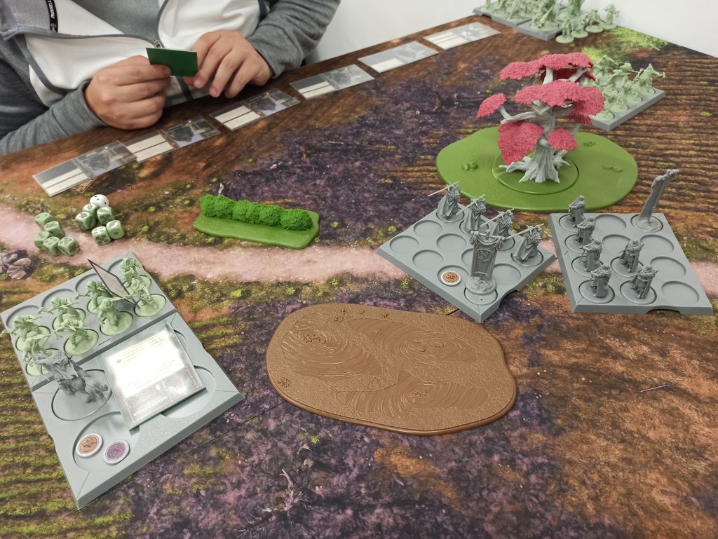 SerenityHobbies's tweet photo. Miniature Mondays at Serenity Hobbies!  Marvel: Crisis Protocol, Star Wars: Legion, A Song of Ice and Fire.  All day, Every Monday!

#marvel #starwars #agot #asoiaf #gameofthrones #mcp #swl #miniatures #wargaming #shny #oneonta #oneontany https://t.co/Ehs4qBnKPh