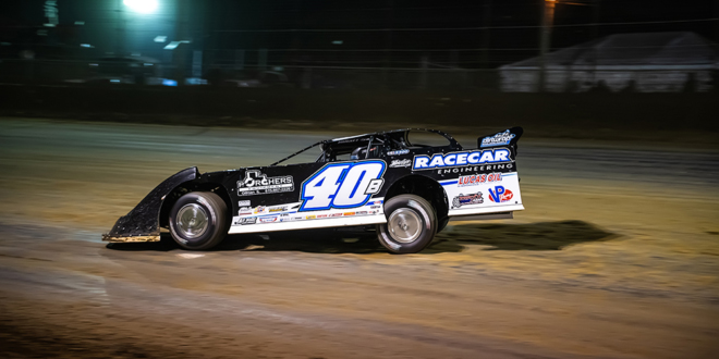 DelphComm1's tweet photo. Congrats to @KBM40B on the $10,000 Crate LM victory on Saturday at @VolusiaSpeedway! Kyle crossed underneath the checkers in the second spot, but was awarded the Sunshine Nationals triumph following post-race inspection! More at https://t.co/G9sGyxMkfz. #teamdelph

📸@photobyjnp https://t.co/L3ULeuvksC
