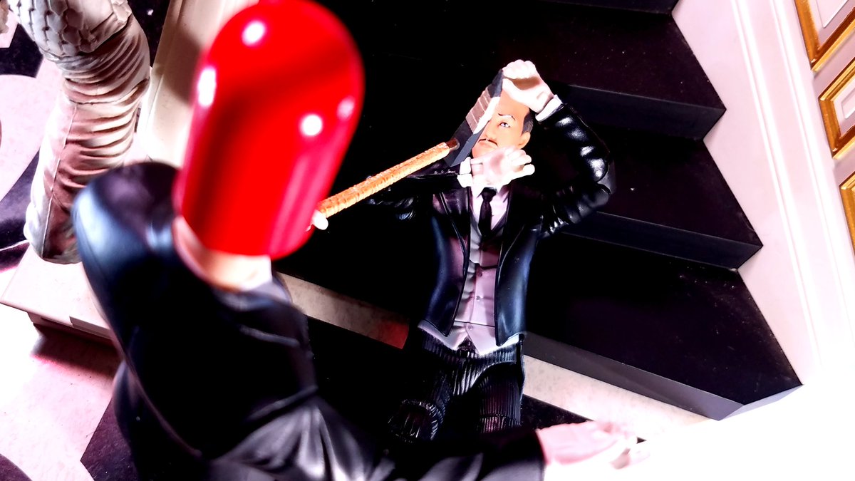 chrismacpresent's tweet photo. "One moment of pain, perhaps, and then sleep for ever and ever and ever."

#toyphotography #actionfigures #figures #toys #photography #acba #dcmultiverse #dccollectibles #redhood #redhoodone #mattel #alfredpennyworth #batman #zeroyear #dccomics https://t.co/HjLC4nOA1w