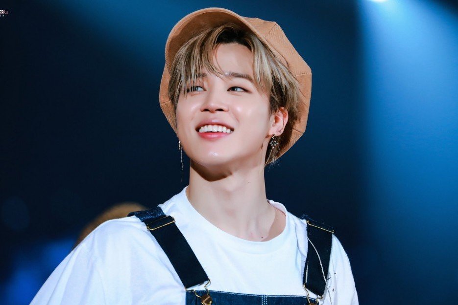 So that's it for today! Tomorrow we will talk about our CGV - the visual King - Kim Taehyung! In the meanwhile enjoy our Jiminie's beautiful duality! And before you ask, yes! It's the same man! And no, there is no logical explanation for this!   #BTSARMY  @BTS_twt