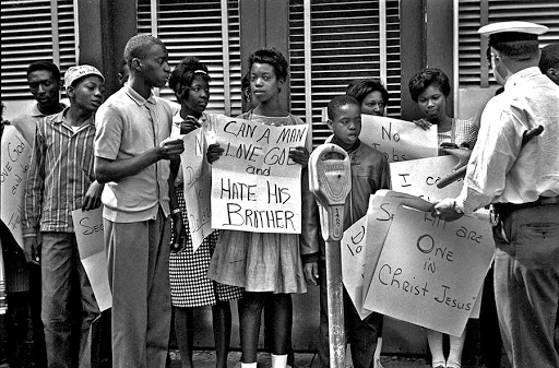  #Thread: We rarely discuss The Children's March that Dr. Martin Luther King Jr. organized. King had trouble rallying protesters in Birmingham, AL in 1963. He held a meeting and called residents to action and not many stood and volunteered. Folx were afraid of losing their jobs.