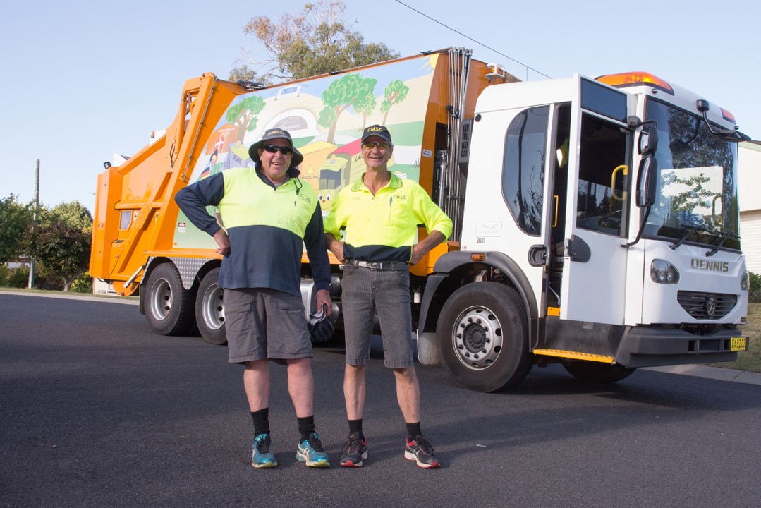 NSW_EPA's tweet photo. The NSW Government and @NSW_EPA are ramping up support for waste recycling, with more than four million dollars invested to keep household and general waste out of landfill and reduce greenhouse gas emissions. All the details here: https://t.co/Gm5nCepSLF https://t.co/J3U6HMQnUb