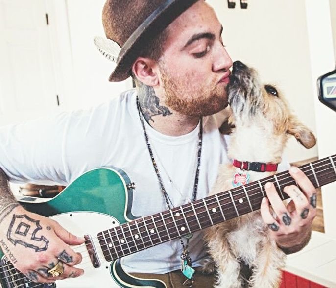 Afbleget's tweet photo. Happy birthday to Mac Miller! ❤️ will always love you and will definitely be bumping your music all day today ❤️ https://t.co/WcAuwo94NF