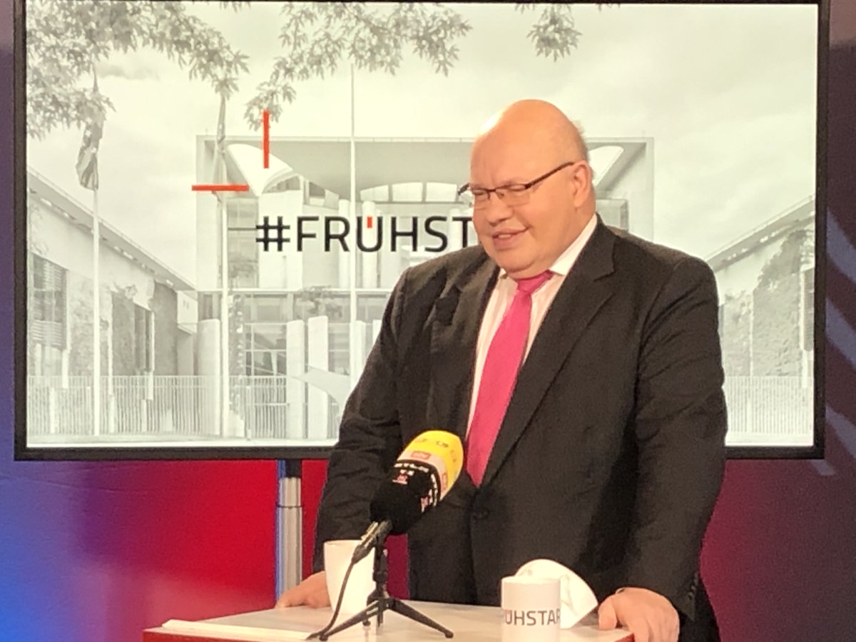 BMWE_'s tweet image. .@peteraltmaier im @RTLde #Frühstart vor #MPK: Die Infektionszahlen sind zu hoch, deshalb müssen wir bei #Lockdown-Maßnahmen noch eine Schippe drauf legen. Wegen der Einschränkungen legen wir auch bei den #Coronahilfen in den nächsten Wochen einen zweistelligen Mrd.-Betrag nach.
