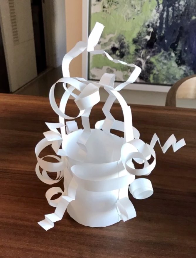 RCHKEYART's tweet photo. Year two artist extending and creating their creativity into 3D line sculpture. https://t.co/AHO2IMzDZD