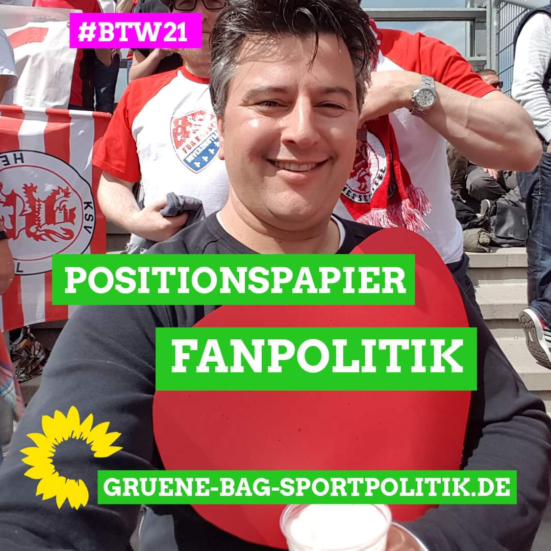 Unser grünes Positionspapier FANPOLITIK ist veröffentlicht. Als Co-Autor ist die Freude gross, das Ergebnis ist super geworden. Danke ans Team, und die viele Inputgeber*innen. Vor allem aber Danke an Jakob für die geduldige Orga 😉