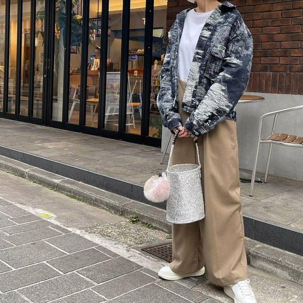 Ruka横浜元町 Taakk T Co Mx3p7i0oeb 衣装糸を混ぜ込み 生地から開発したブランド定番のデニムです フレアースカートにブーツと合わせてた甘辛コーデもcoolです Taakk ターク 森川拓野 Takuyamorikawa Isseymiyake イッセイミヤケ 横浜