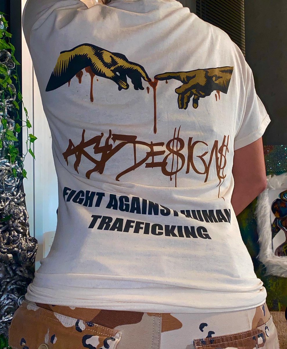 nisssrae's tweet photo. “humanity 4 sale” tshirts available dm me to purchase! Half of the proceeds will be going to charity for human trafficking ❤️ $30, zelle/cashapp/Venmo, shipping included xoxo https://t.co/85AE5E2xOj