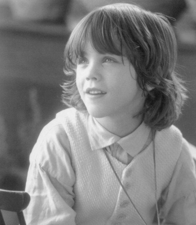Happy birthday logan lerman. 