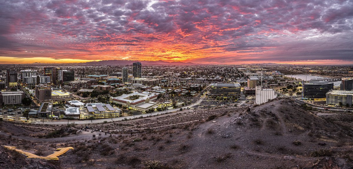 Splendid sunset in Tempe tonight!