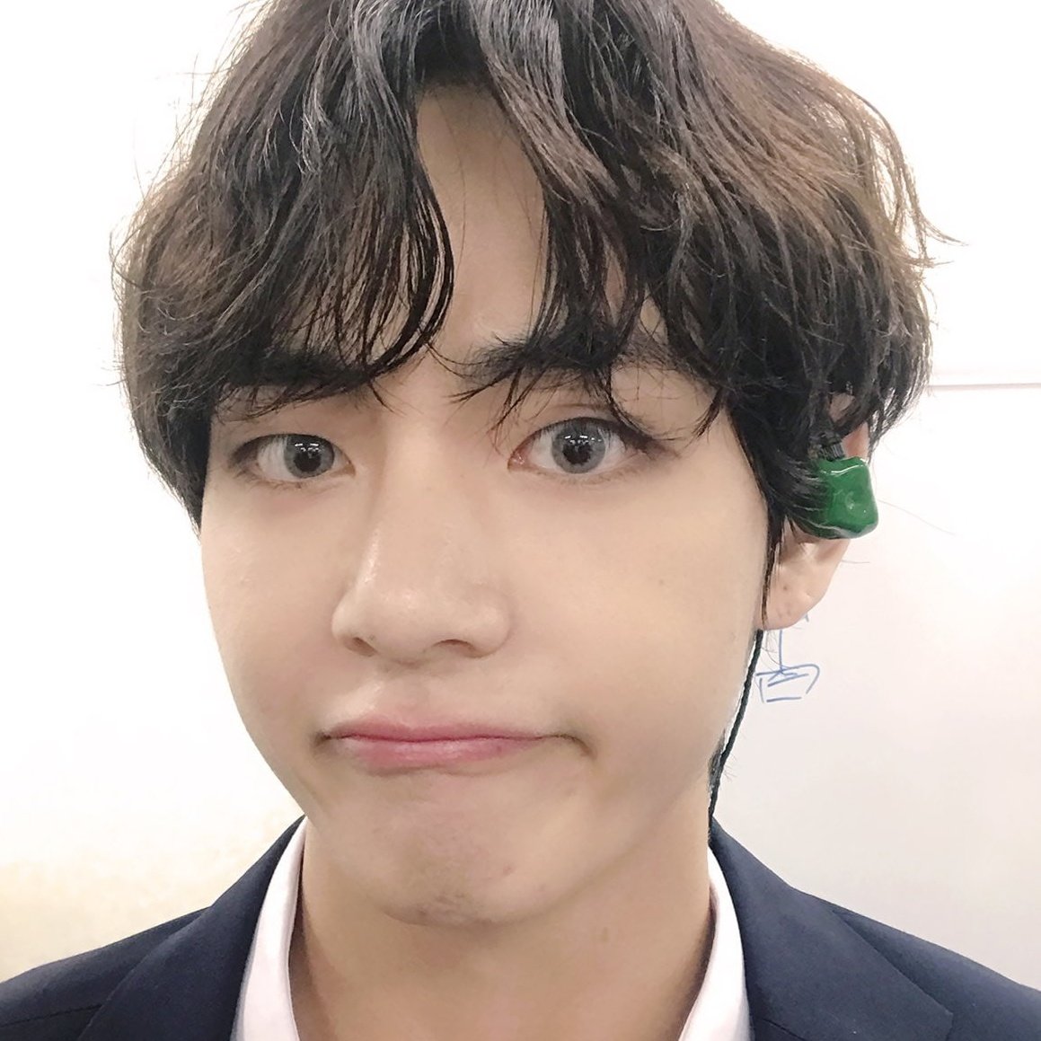 taecherry_'s tweet photo. ты нужен нам, Тэша.... 
наш драгоценный медвежонок 🐻💫
#weloveyoutaehyung https://t.co/tPuyfmFukp