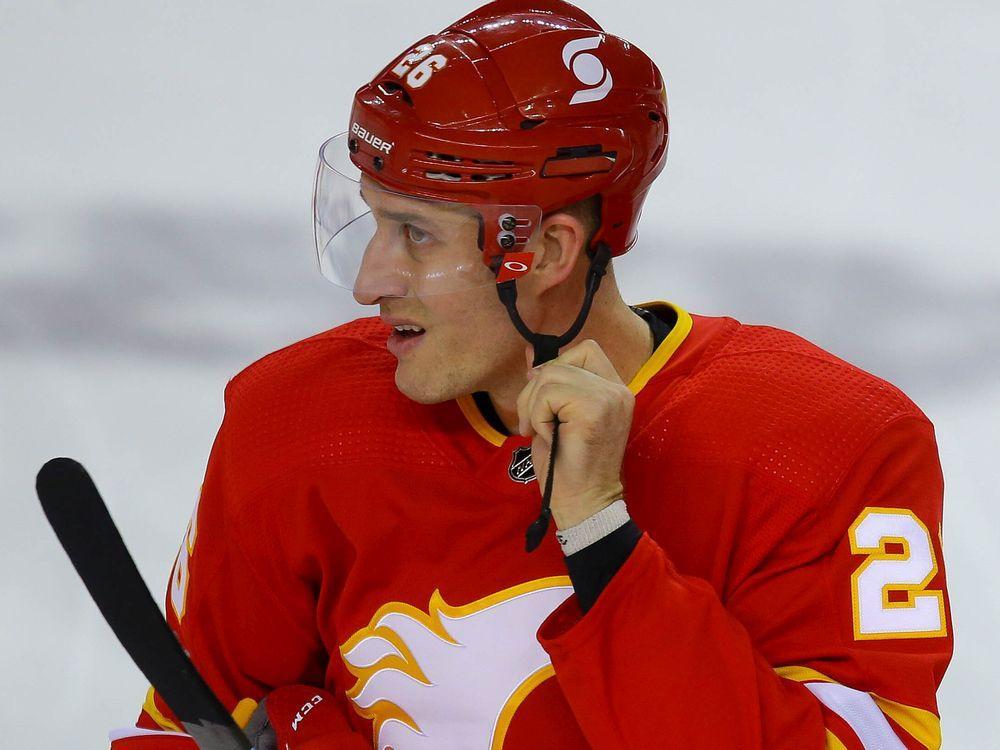 Flames depth defenceman Michael Stone sticking around on one year, two way deal