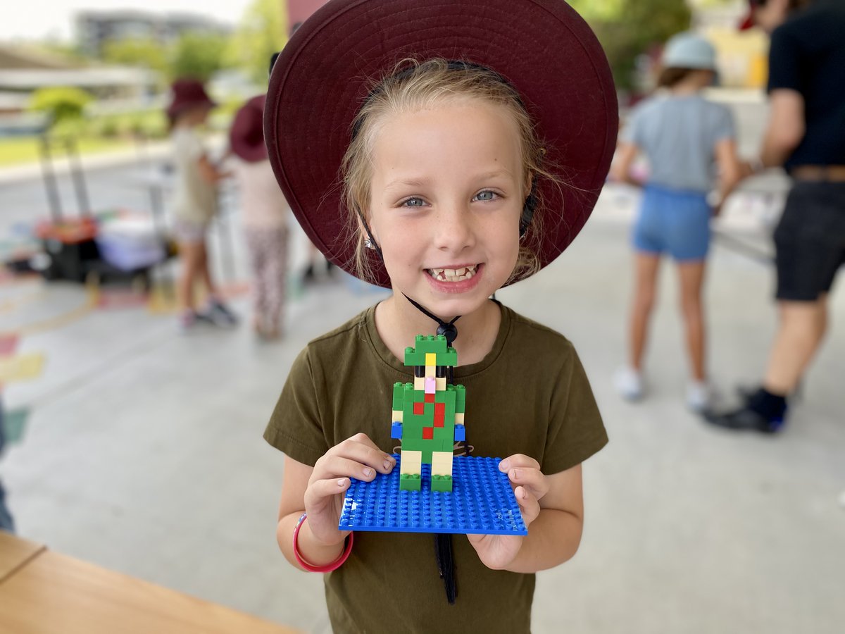 SPLCSpringfield's tweet photo. Our OHSC children had an amazingly creative day thanks to the local team from Bricks 4 Kidz. The children built #models, following templates or built their own remarkable #lego creations.  #legoideas #educationmatters #EducationForAll #Students #Creative https://t.co/8vtn1an66b