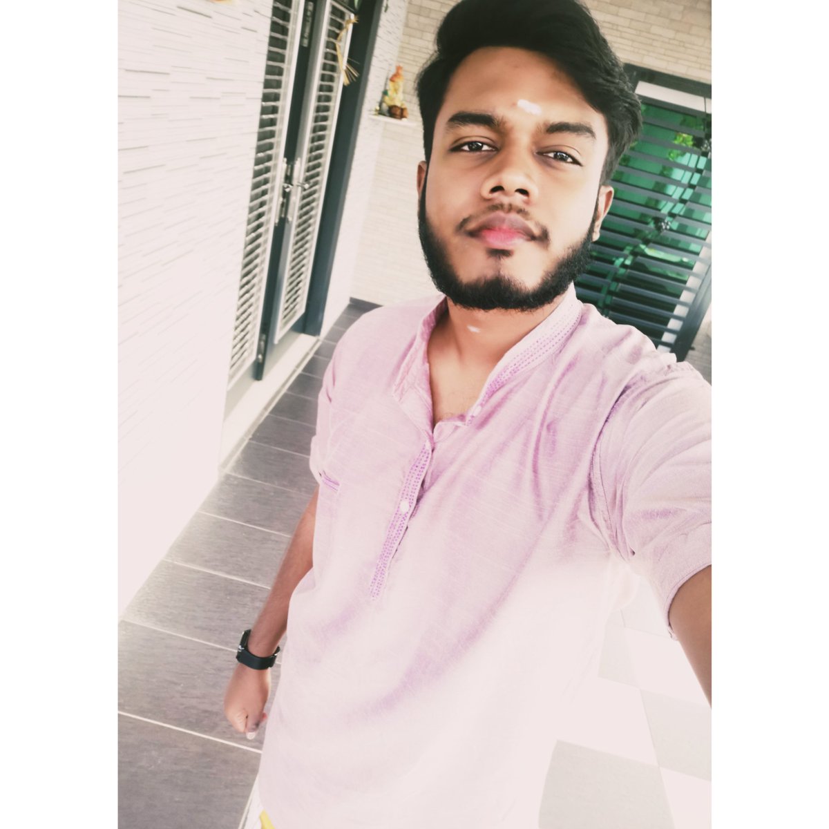 117Ruban's tweet photo. “The new year is a blank book. The pen is in your hands, it is your chance to write a beautiful story for yourself!
#be_unique #beyourself #beloyaltoyourself #becreative #pmmssyouth #bealeader #creatingleaders #dontmesswithme #youwillregret
#oneway #onegod #itsmyway #malaysian https://t.co/mVkqIPo0EJ