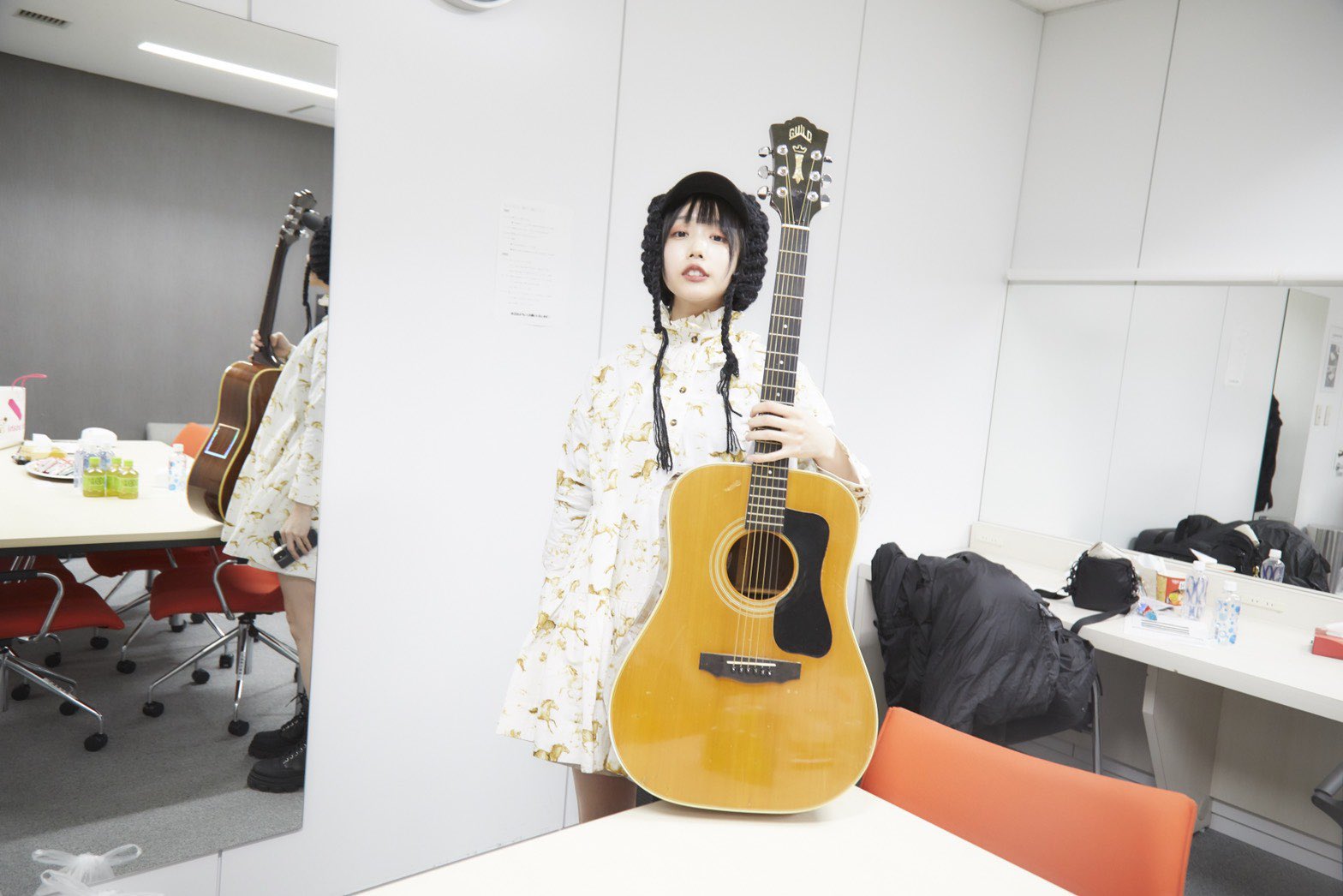 あのちゃん使用 アコースティックギター guild D-50 1978年製