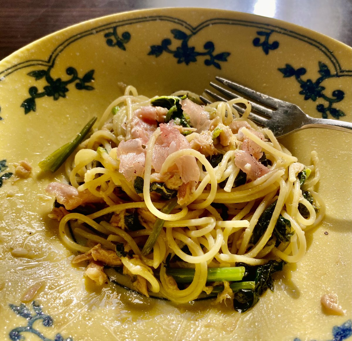 Tamchos 生ハムとツナとほうれん草のワンパンパスタ Chef Ropiaチャンネル Tamchos 生ハムとツナとほうれん草のワンパンパスタ Chef Ropiaチャンネル