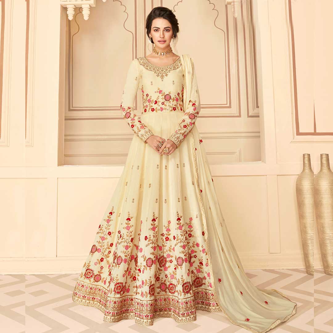 FabjaIndia's tweet photo. Pure Silk Heavy Anarkali Dress New Collection For Ceremony Function...
Leave us a message or reach out on Whatsapp +919265161232..........
Visit: https://t.co/NpRXAXjyET
#fabja #designer #heavygarment #salwarsuit #salwarkameez #salwarsuits #indianwear #fashion #wedding #designer https://t.co/vUvfAzxOQ6