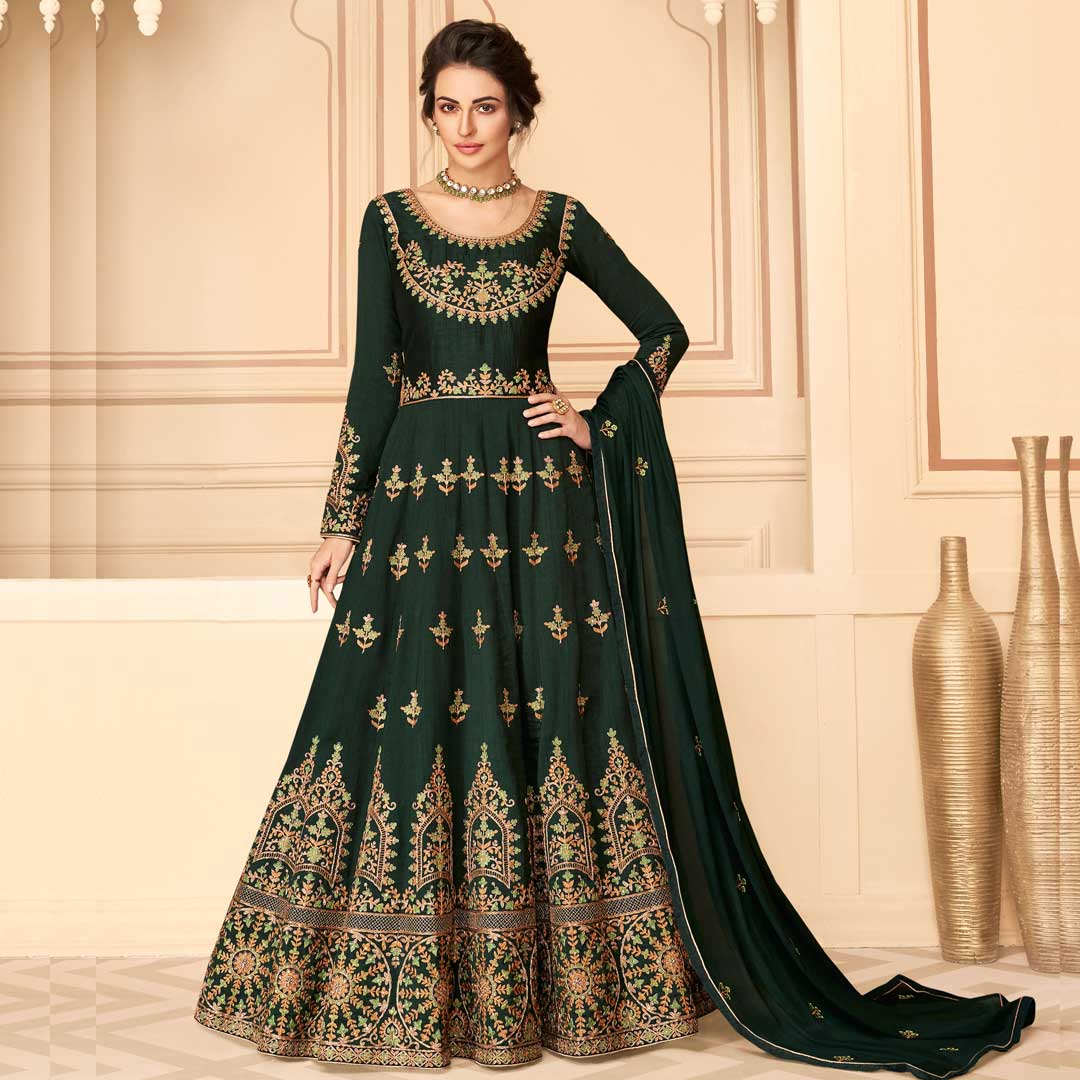 FabjaIndia's tweet photo. Pure Silk Heavy Anarkali Dress New Collection For Ceremony Function...
Leave us a message or reach out on Whatsapp +919265161232..........
Visit: https://t.co/NpRXAXjyET
#fabja #designer #heavygarment #salwarsuit #salwarkameez #salwarsuits #indianwear #fashion #wedding #designer https://t.co/vUvfAzxOQ6