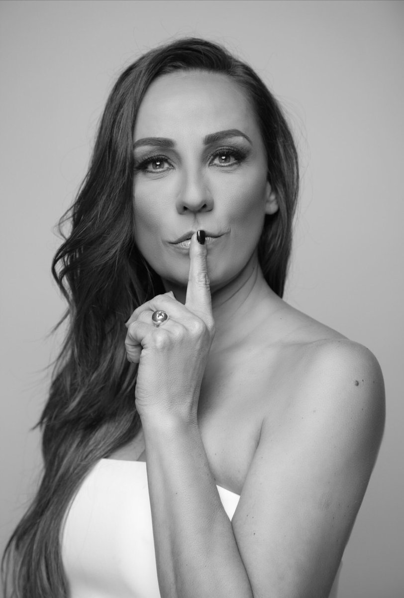 Consuelo Duval tweet media
