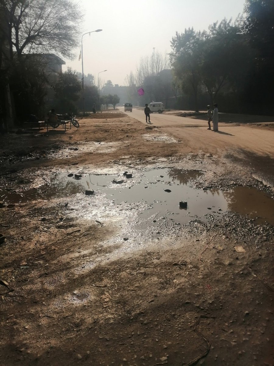 g9ians2's tweet photo. All these places belongs to the same area. That's why we are diverting ur attention toward these issues. @CDAthecapital @cda_environment @Sanitationcda @SardarZimri https://t.co/4GJmqsqtnO