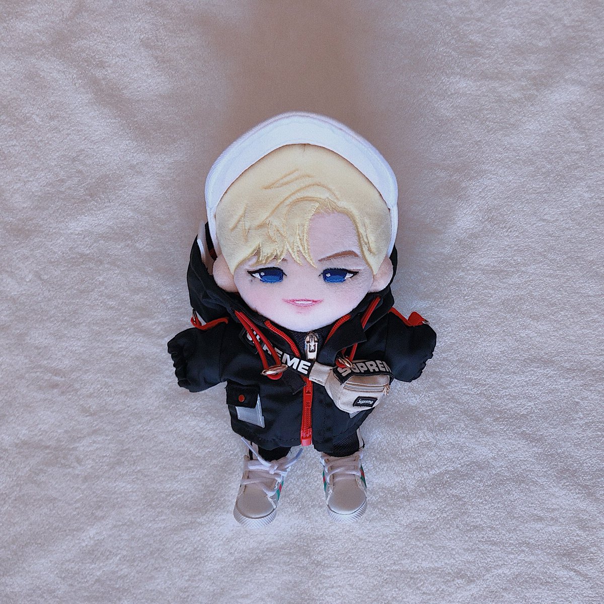 ⠀
하,, 𝐅𝟒 맞아요,,💗
반박 시 그들의 노예가 되는 걸로

#하울녜리 #미야옹 #러블옹 #블론디녜리