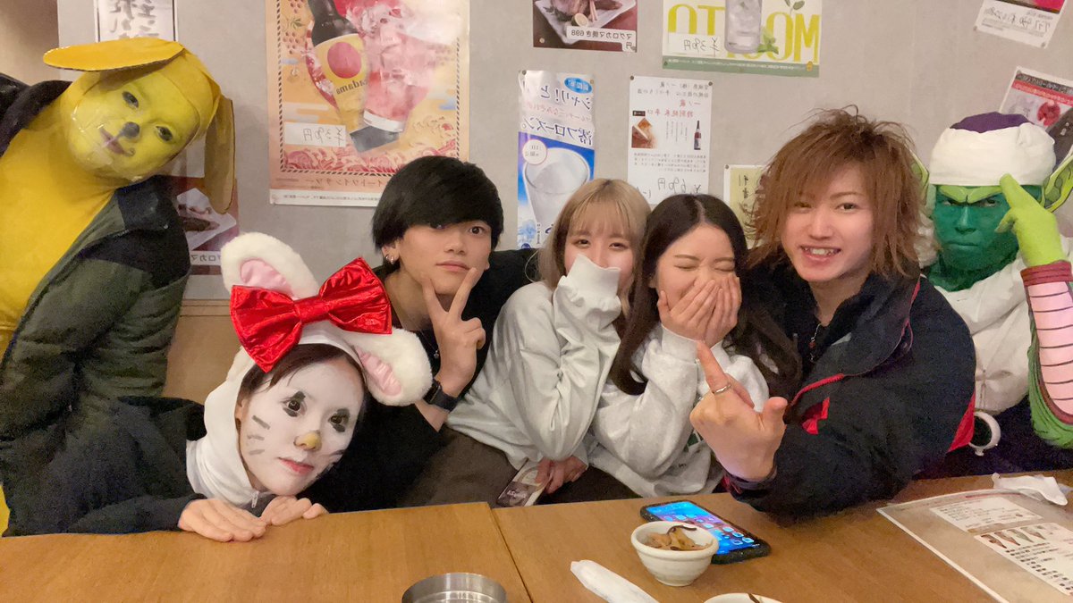 夢っち 今ちょっと観たけど男の人がカラオケ 歌ってた それで配信切ったからリスナーさんかな リア凸待ちして配信者っぽくなってきたんじゃない いつまでもストーカーしてるよりよっぽどいいんじゃない リスナーさんがかまってあげてストーカーし