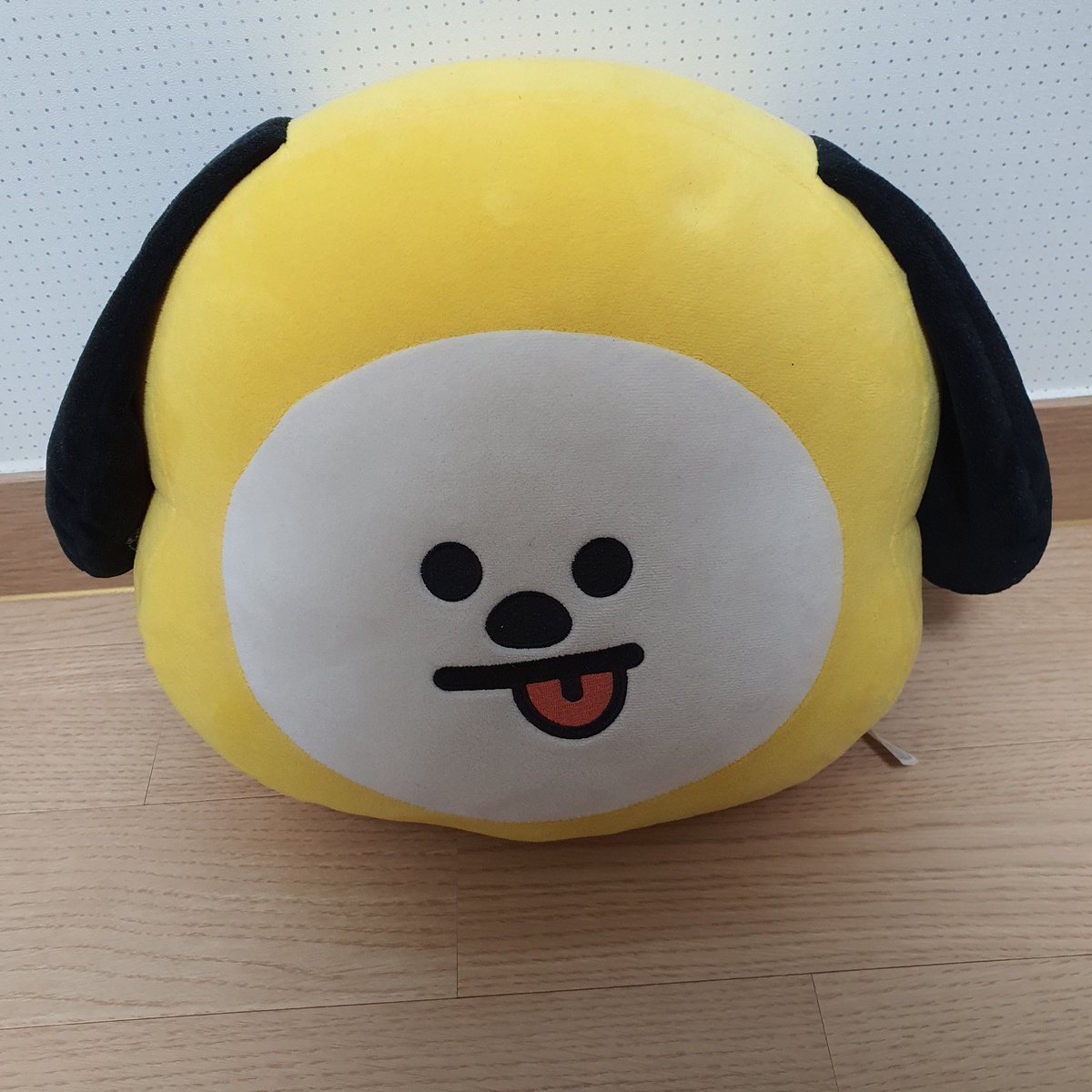 bt21 치미 30cm 쿠션 1.8 양도
하자없고 생활먼지만 조금 있습니다
#지민 #방탄 #bts