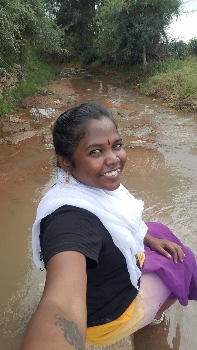 I sat and worked from here 2 days back. It was so peaceful.I am wearing a skirt from my 7th std. 