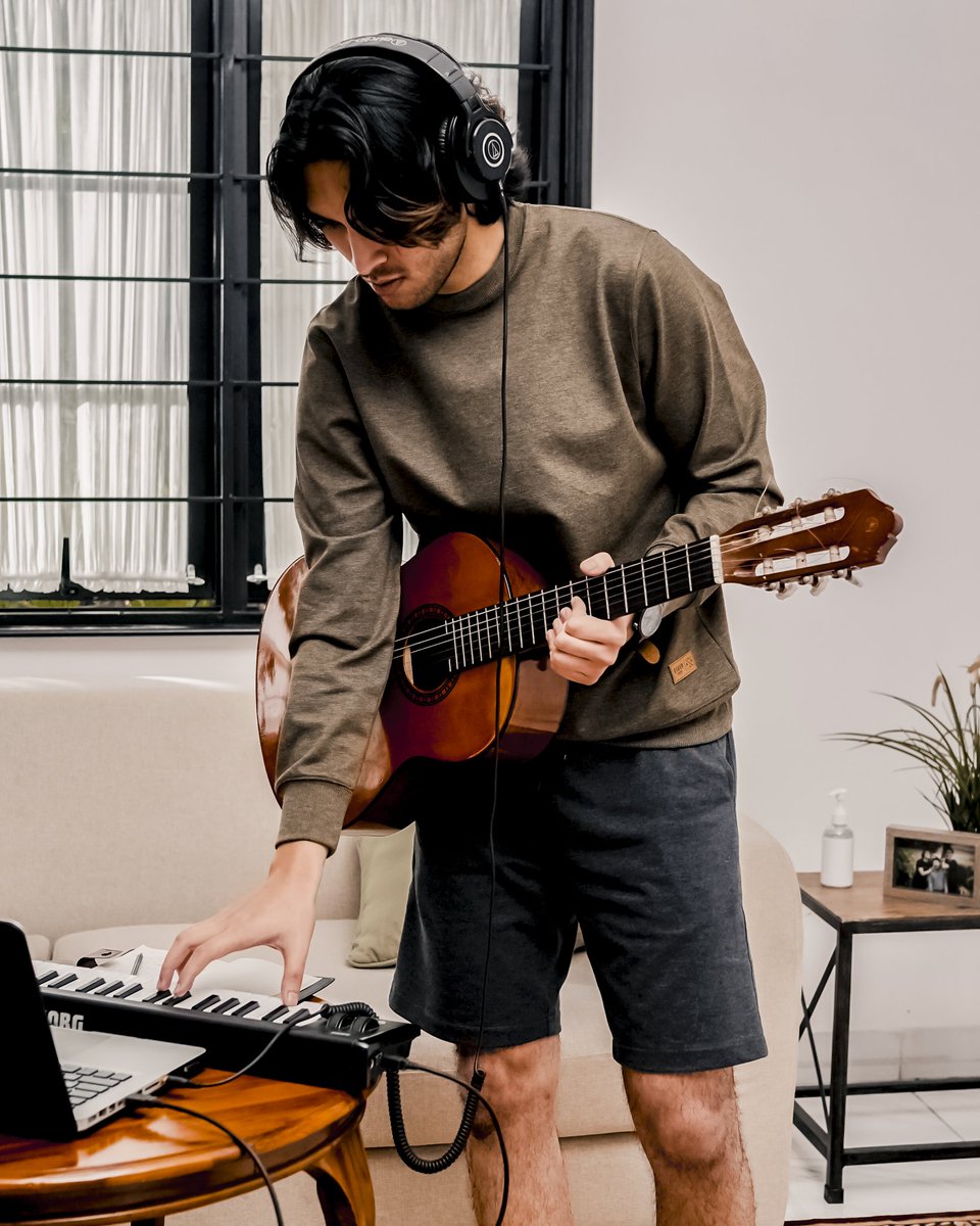 eigeradventure's tweet photo. Tahukah Eigerian, melakukan hobi yang disukai bisa mempertajam pikiran, lho. Seperti hobi bermain musik yang disebut sebagai salah satu bentuk olahraga otak. So, siapa di sini yang hobi bermain alat musik?
#EigerAdventure #EigerTropicalAdventure #AdventureToShare https://t.co/Al52YuEfSq