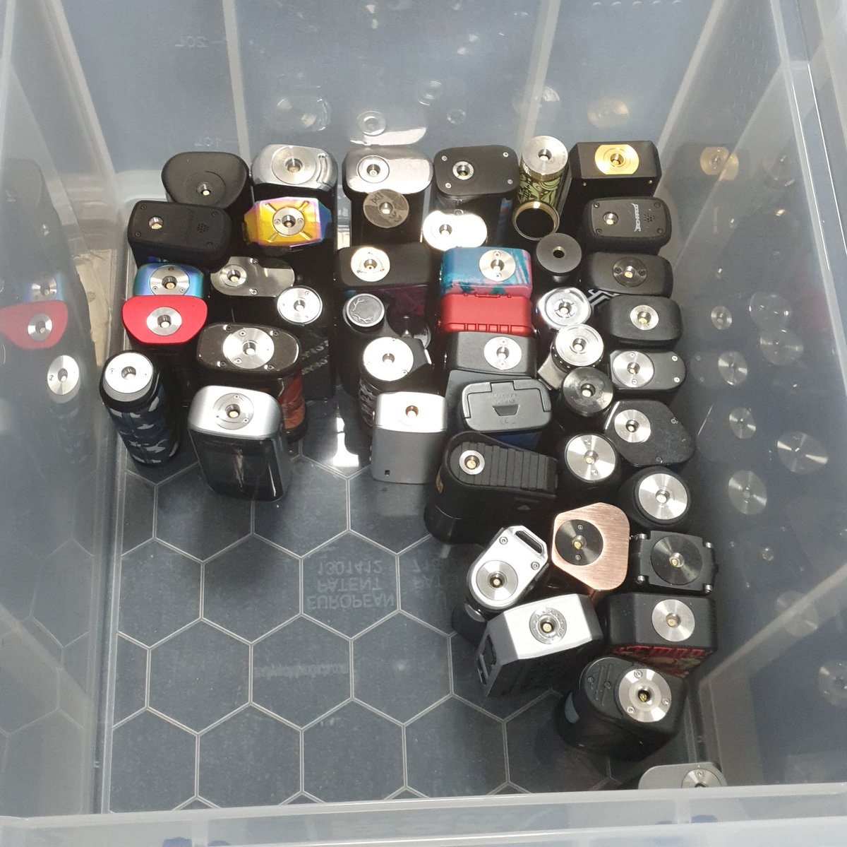 VapingWithVic's tweet image. Well, the spring clear out giveaway is gonna have a lot of stuff up for grabs, thats not even half of it...might do some kind of quick charity auction...
#vapingwithvic #vapeon #vapelife #vape