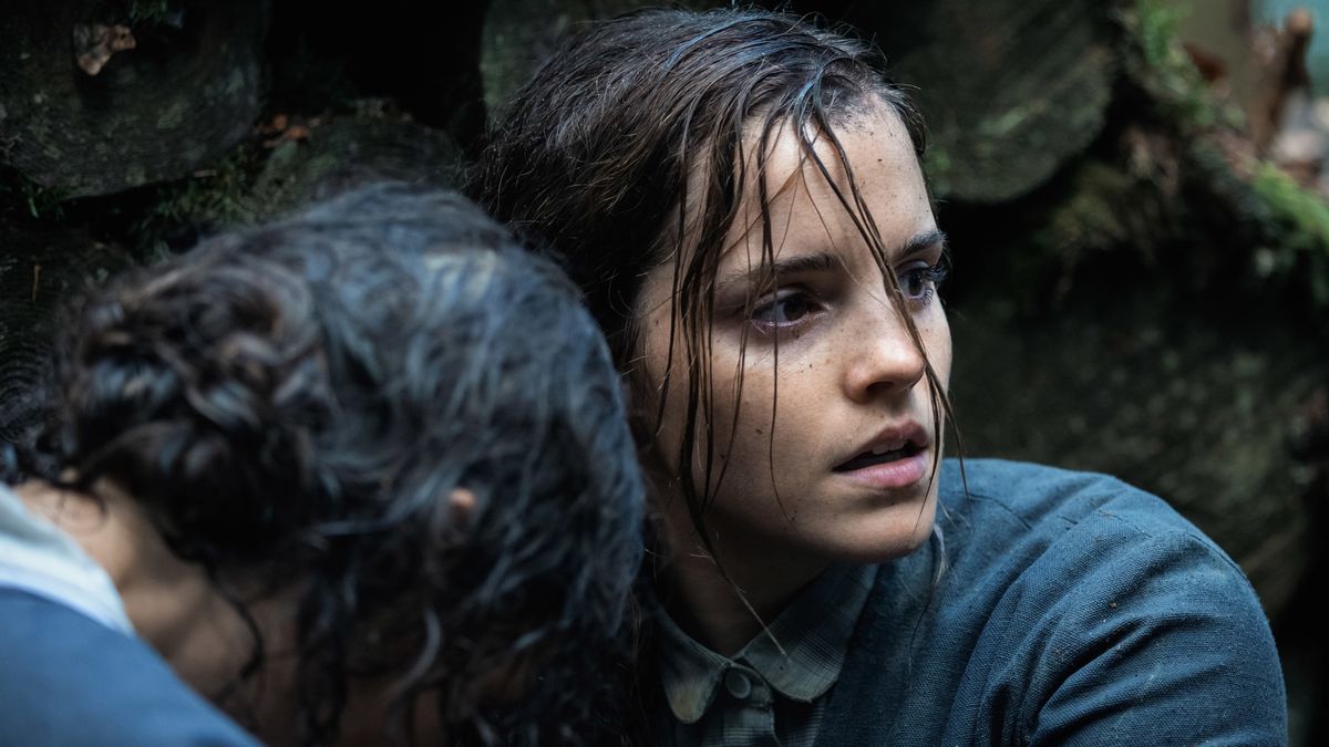 Based on true story yang berlaku di Chile, tentang Lena (Hermione) yang nekad masuk ke dalam kem tentera nazi demi selamatkan boyfriend dia yang ditahan. 

Cara dia untuk masuk ke dalam kem tu, dia terpaksa join german cult (ajaran sesat)

Cerita ni saspen lvl takde otak!