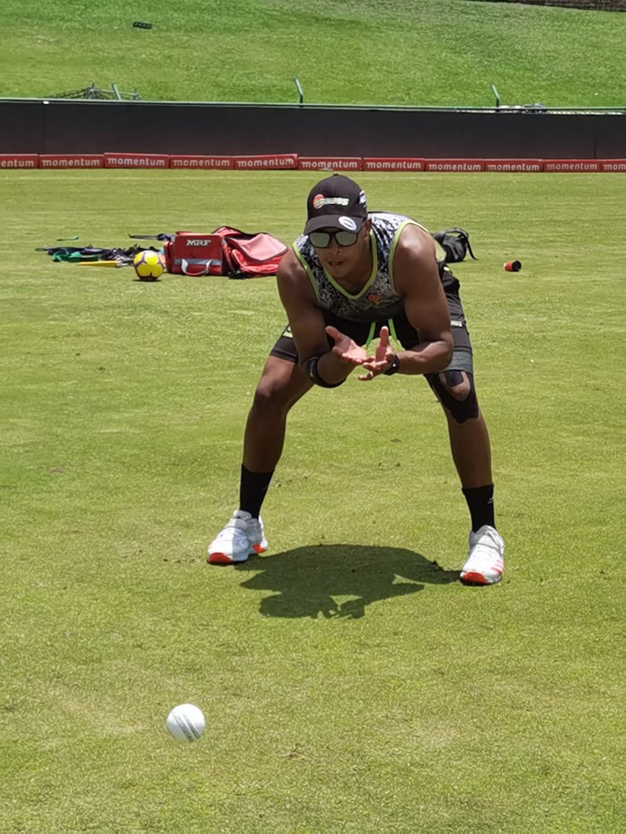 WarriorsCrickEC's tweet image. First training session for the guys in a sunny Potchefstroom in preparation for their first game on Sunday against @LionsCricketSA 🏏🔥

#MODC #Potchefstroom #CricketSouthAfrica #Fain #AlgoaFM