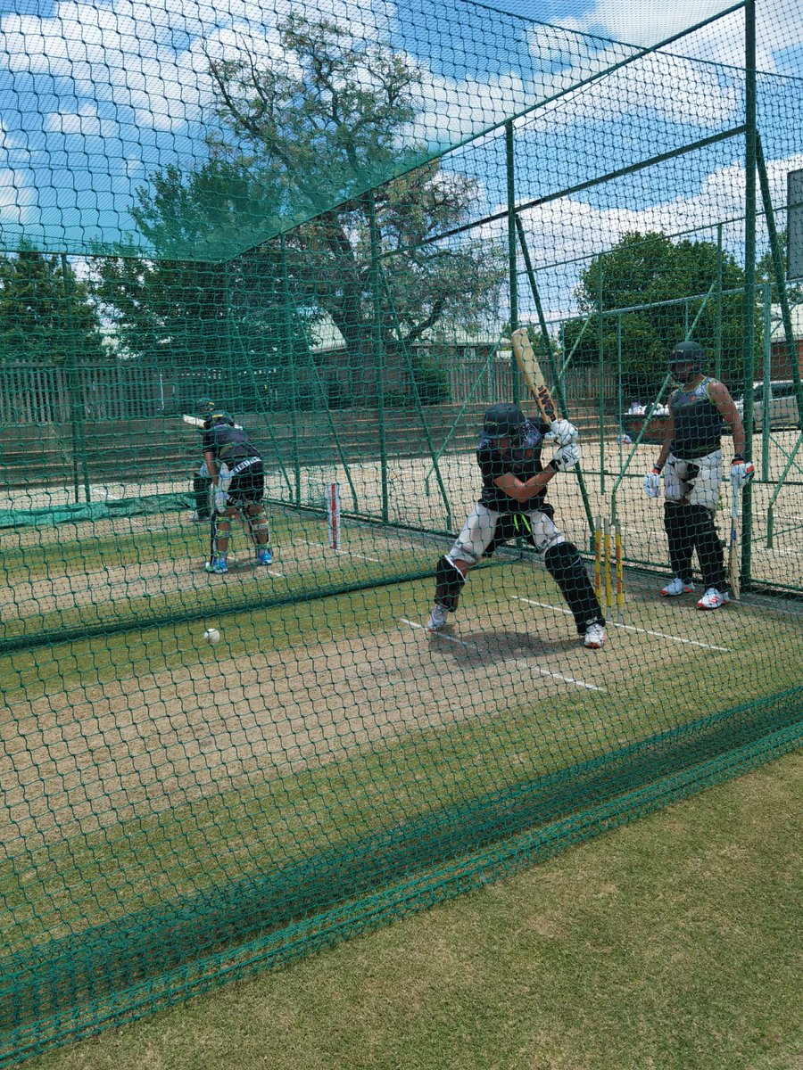 WarriorsCrickEC's tweet image. First training session for the guys in a sunny Potchefstroom in preparation for their first game on Sunday against @LionsCricketSA 🏏🔥

#MODC #Potchefstroom #CricketSouthAfrica #Fain #AlgoaFM