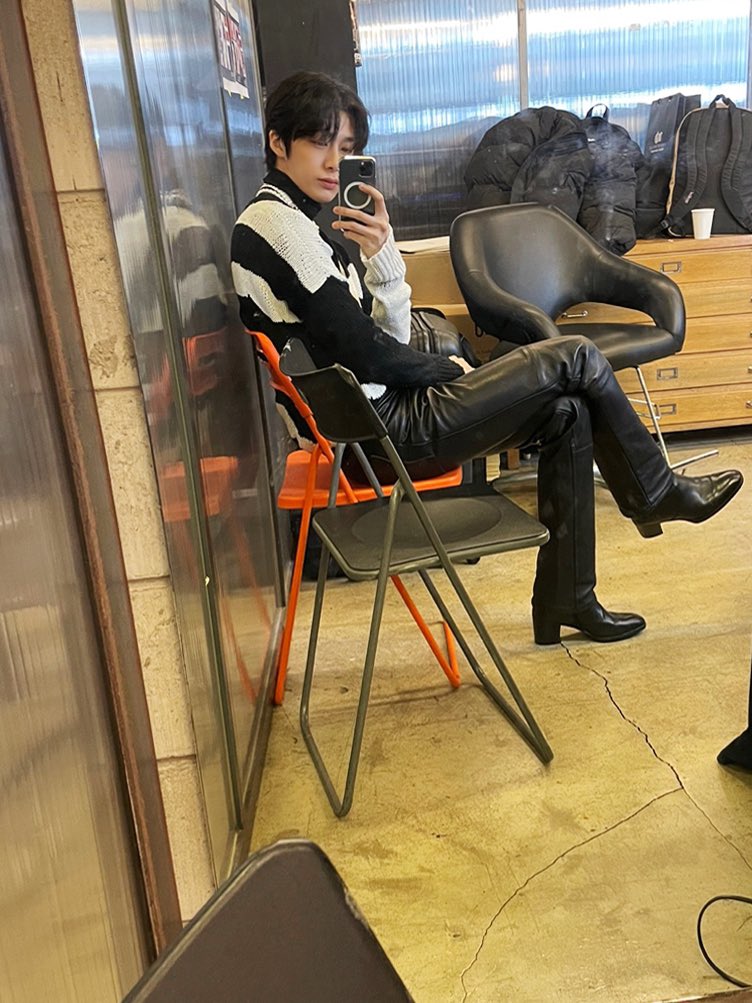 OfficialMONSTAX's tweet photo. 좋으다♡̆̈
#어반디케이 #형원 https://t.co/1BY6LF6saZ